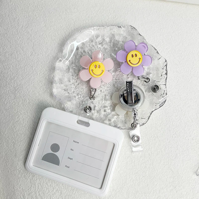“Smiley Flower Luminous Badge Reel – Retractable ID Holder for Nurses, Students, Kids”